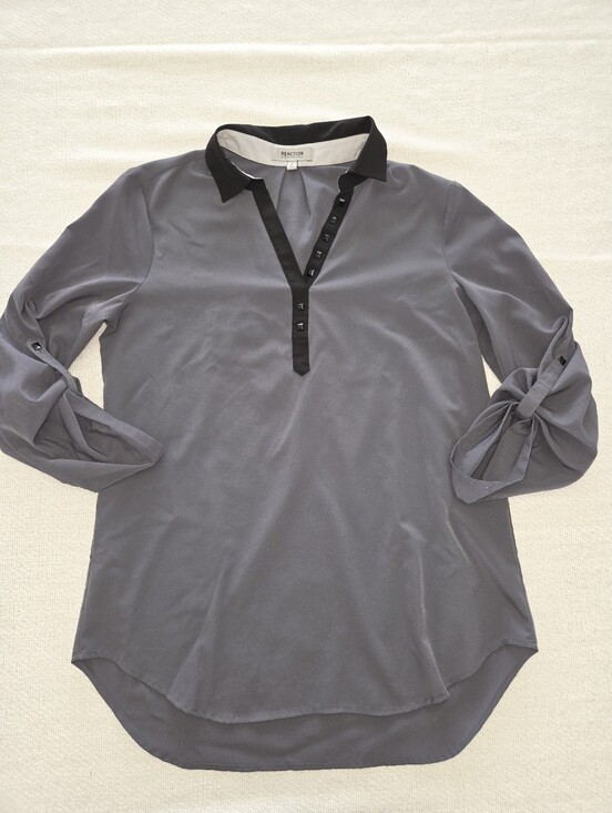 Kenneth Cole Tops - Kenneth Cole Gray Tunic with Black Contrast Collar